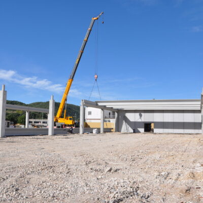 COSTRUZIONE STRUTTURA COMMERCIALE